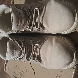 Timberland Boots .Only Wore A Handful Of Times.Excellent Condition.Size 10